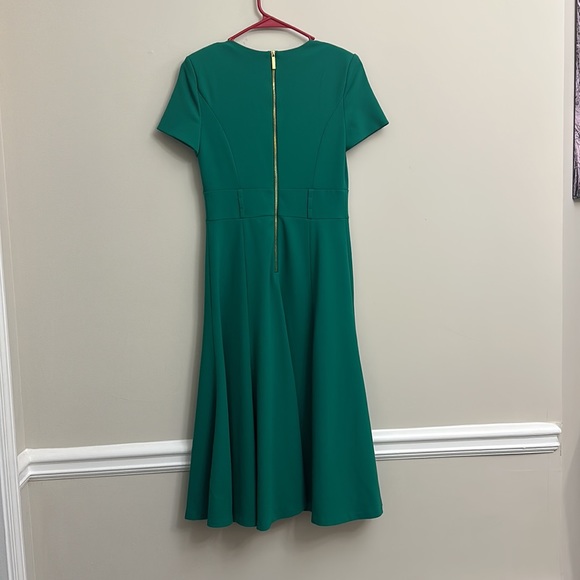 CK DRESS BELOW KNEE - Picture 2 of 2